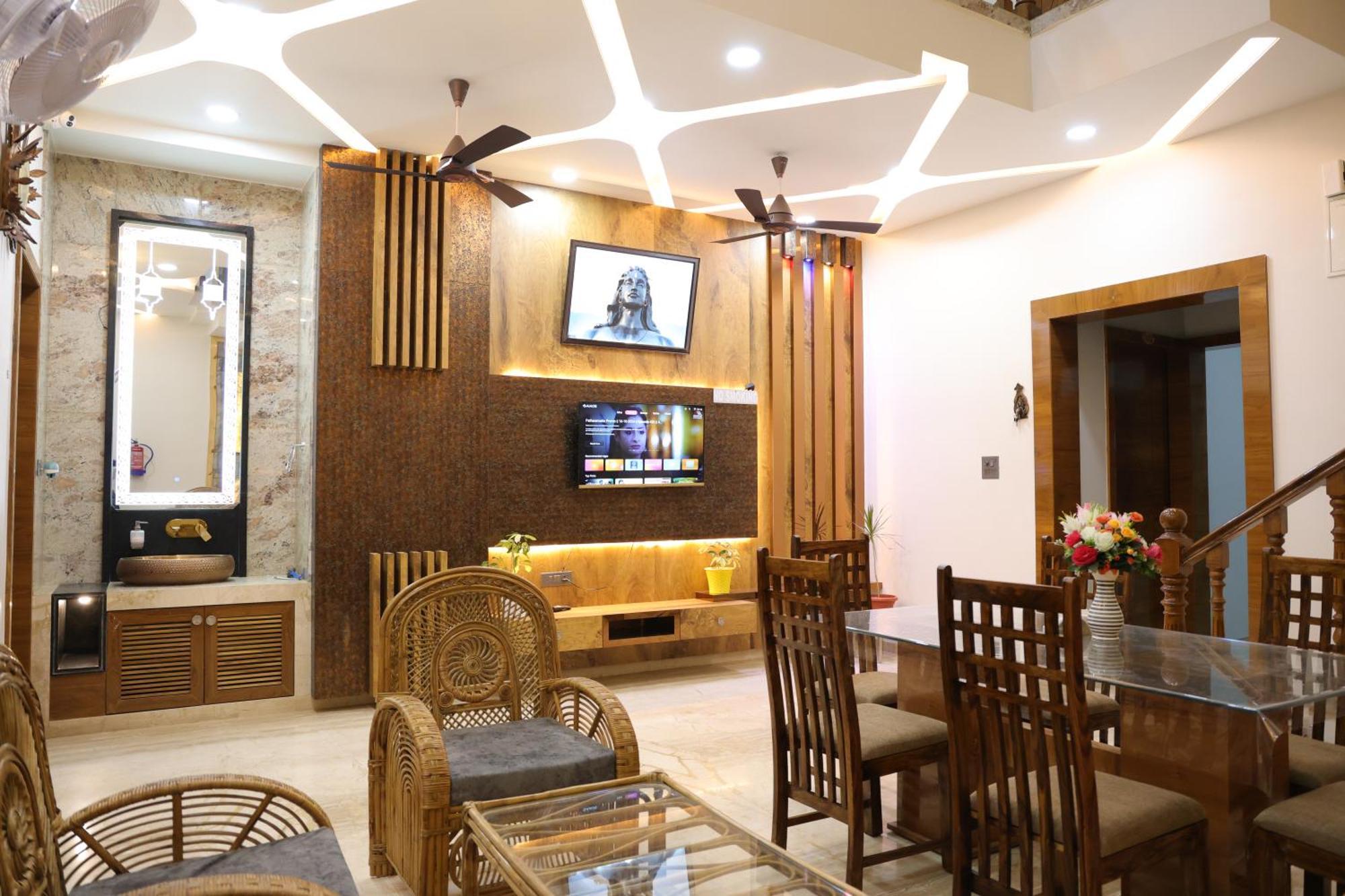 Amritam Palace A Luxury Ac Home Stay Ringas ภายนอก รูปภาพ