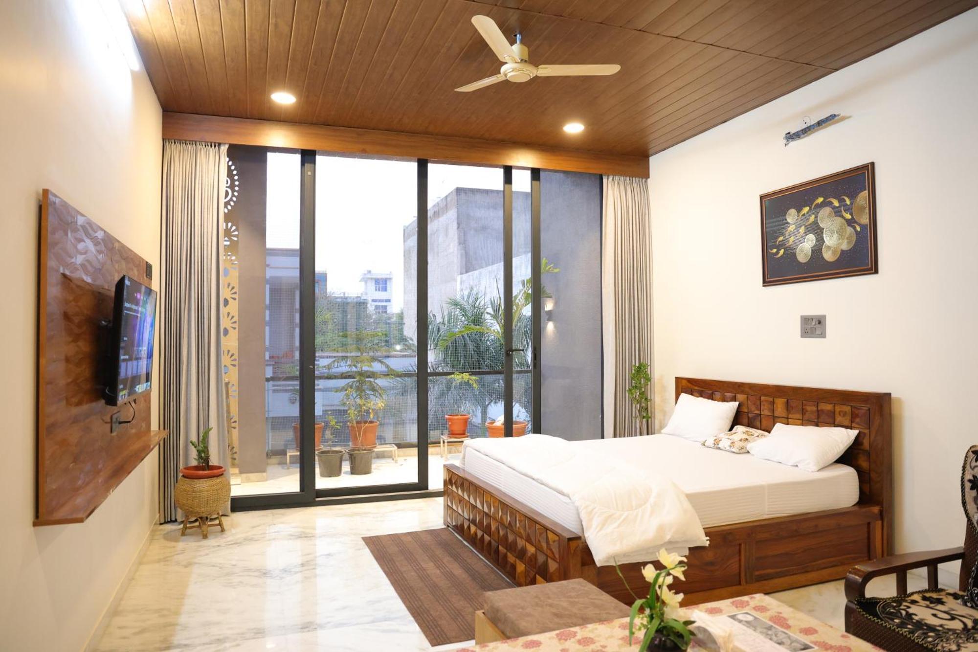 Amritam Palace A Luxury Ac Home Stay Ringas ภายนอก รูปภาพ