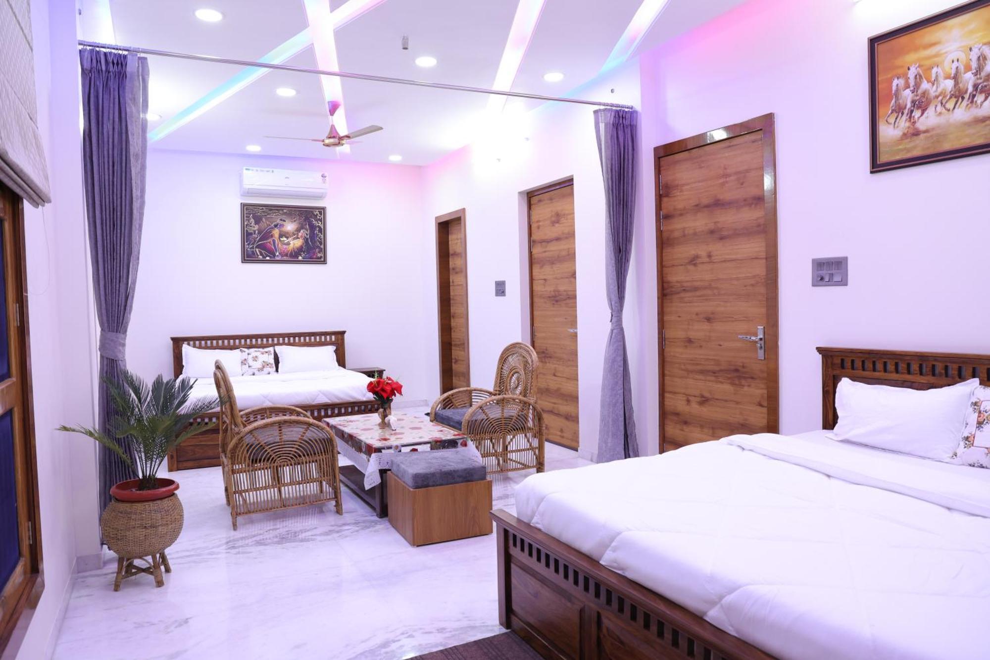 Amritam Palace A Luxury Ac Home Stay Ringas ภายนอก รูปภาพ