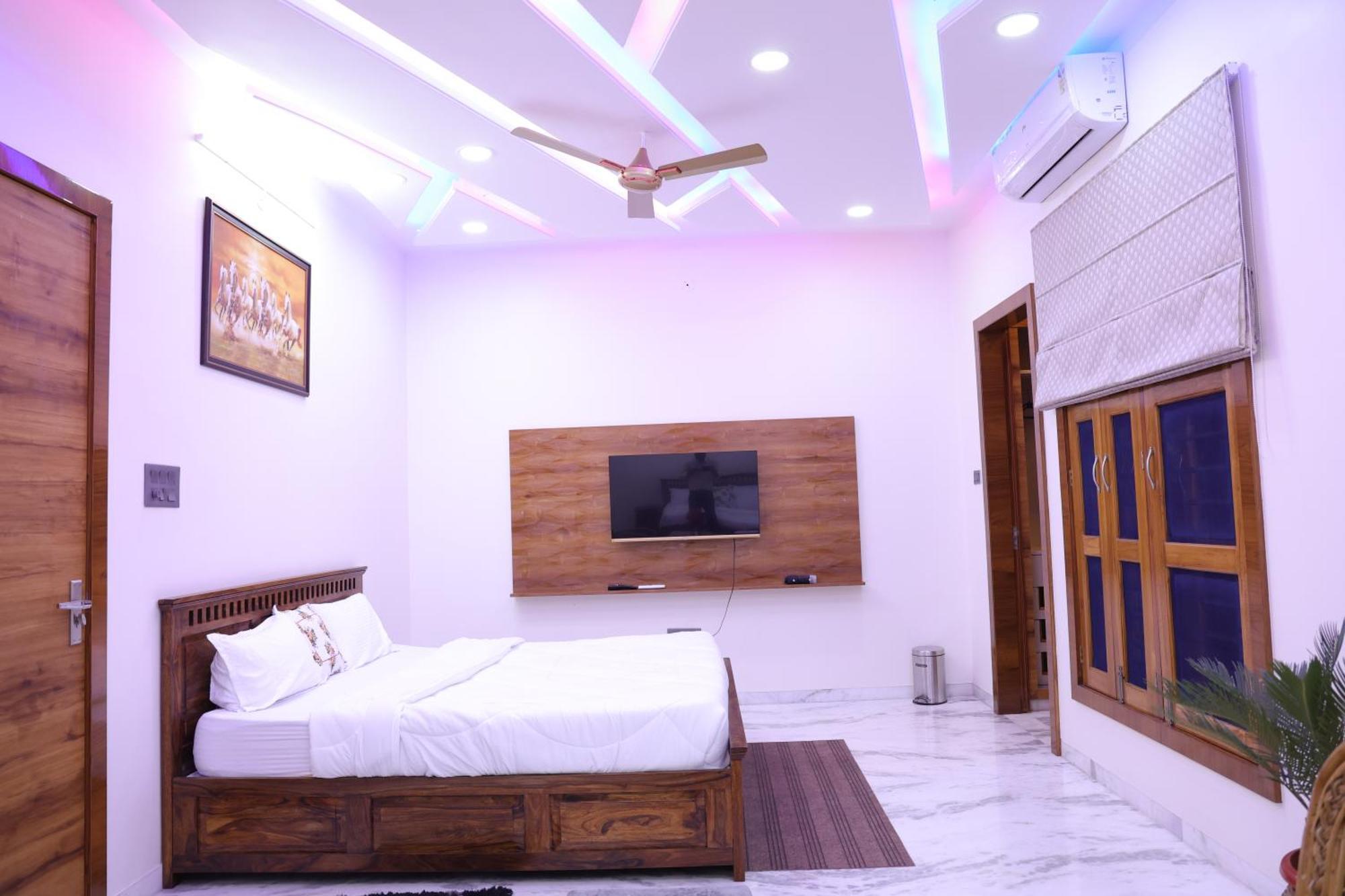 Amritam Palace A Luxury Ac Home Stay Ringas ภายนอก รูปภาพ